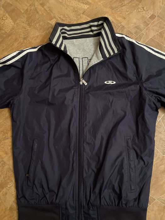 Продам спортивный костюм 46 размер бу в хорошем состоянии 3500 тенге