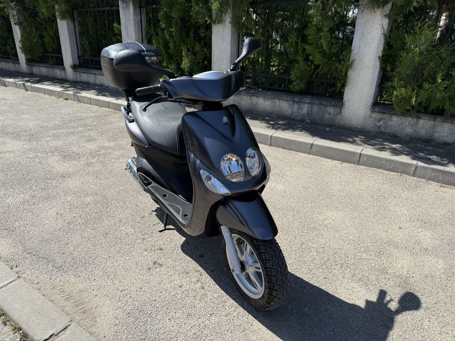 Scuter Yamaha Neos 49 cm 2 T ( import germania )