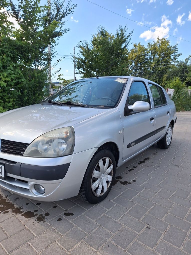 Renault Symbol 2006