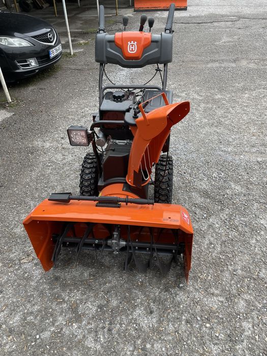 Роторен снегорин Huskvarna модел ST230