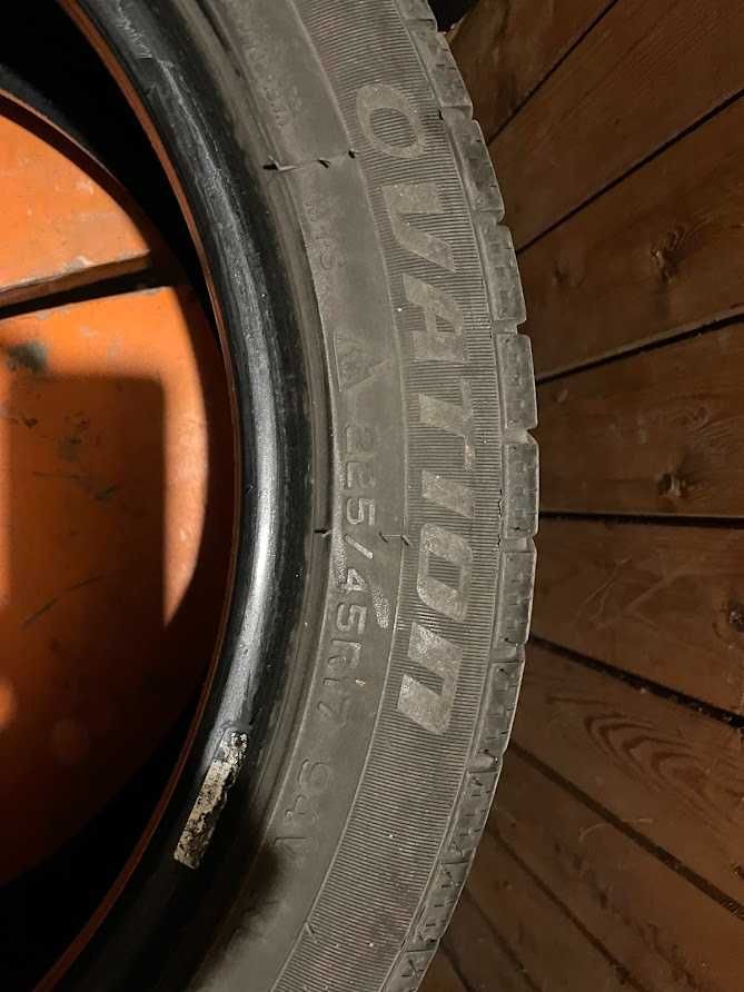 Всесезонни гуми в добро състояние 225/45R17