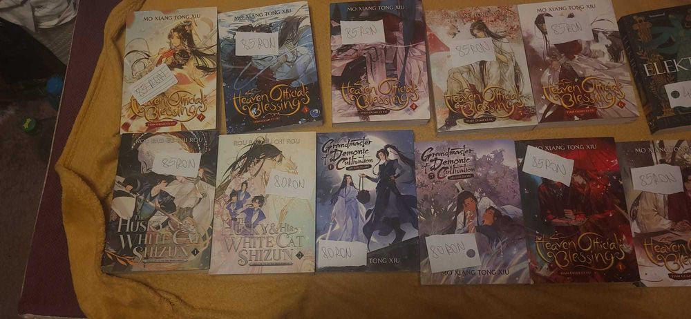 Vând cărți - diferite categorii! În engleză și română!