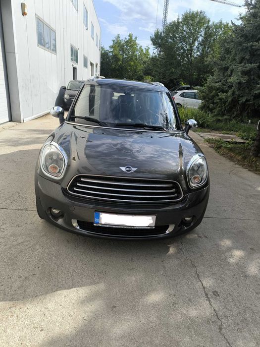 Mini Countryman Stare perfecta / AC / NAVI/ Computer bord