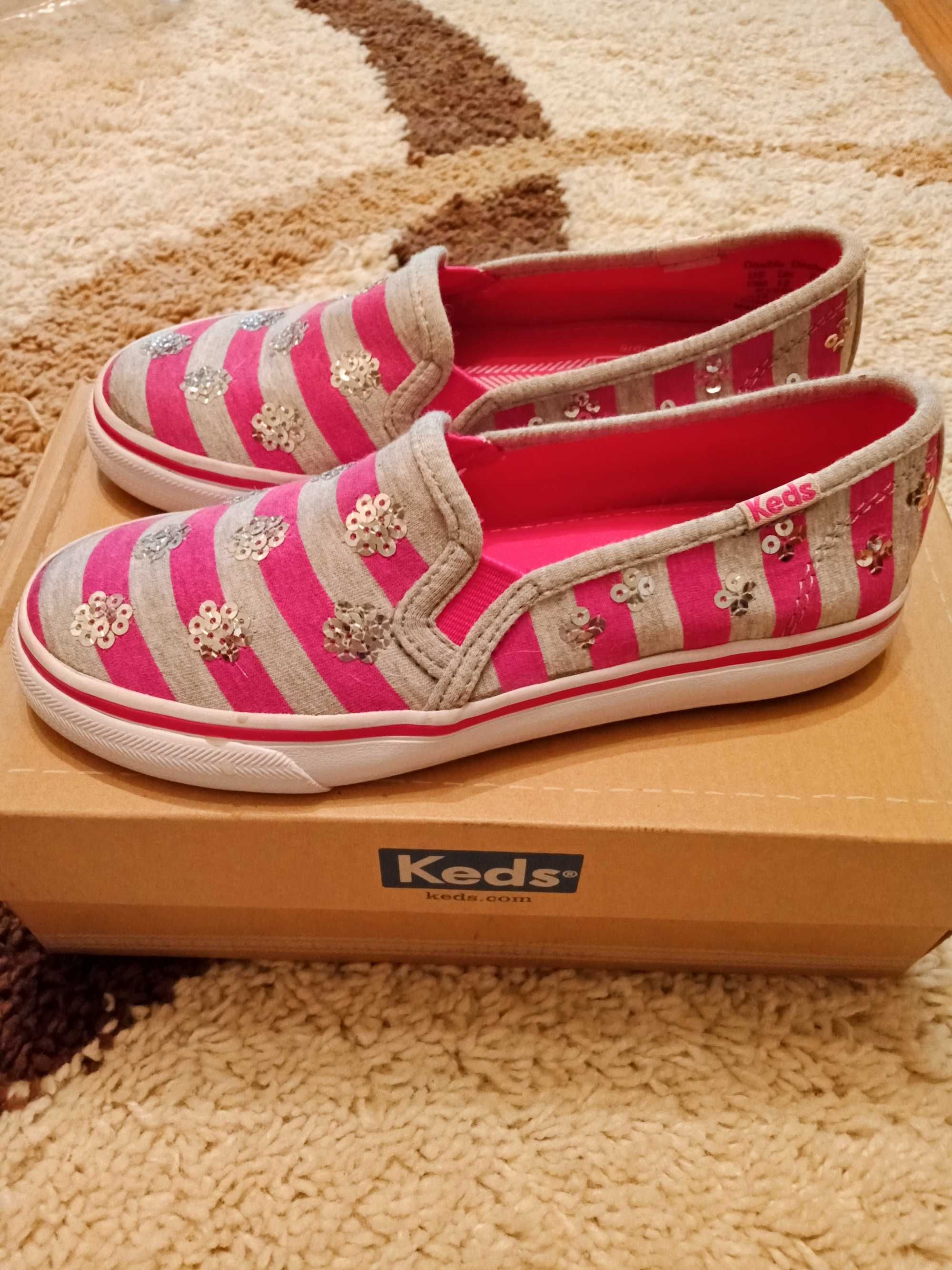 Срочно новые летние слипоны Keds на девочку 31 размер.