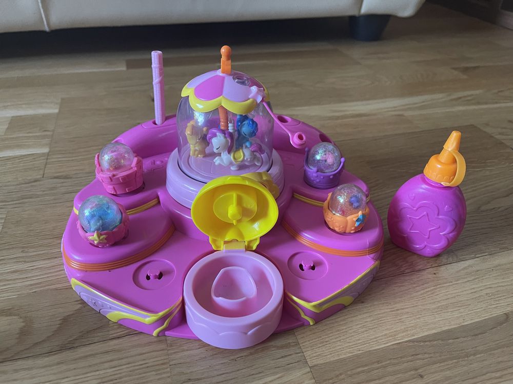 Jucarie glitzi globes. Castel lili , shopkins, dulap . Nerf