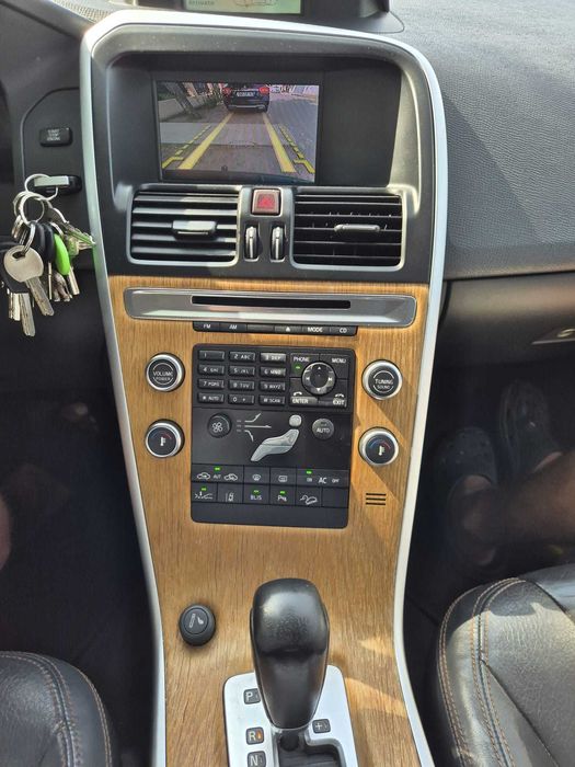 Volvo XC 60 2.4 diesel 205cp AUTOMAT 2010