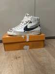 Adidasi Nike Blazer