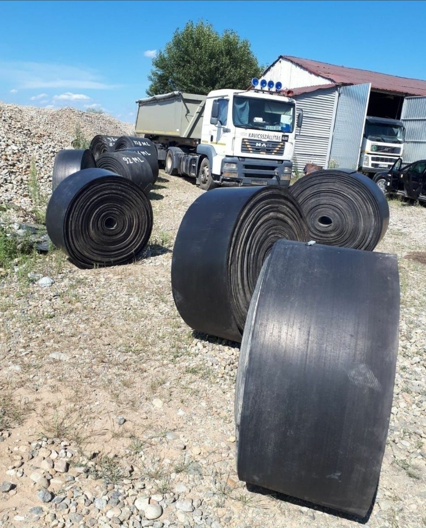 Banda de cauciuc, Livram oriunde în țară