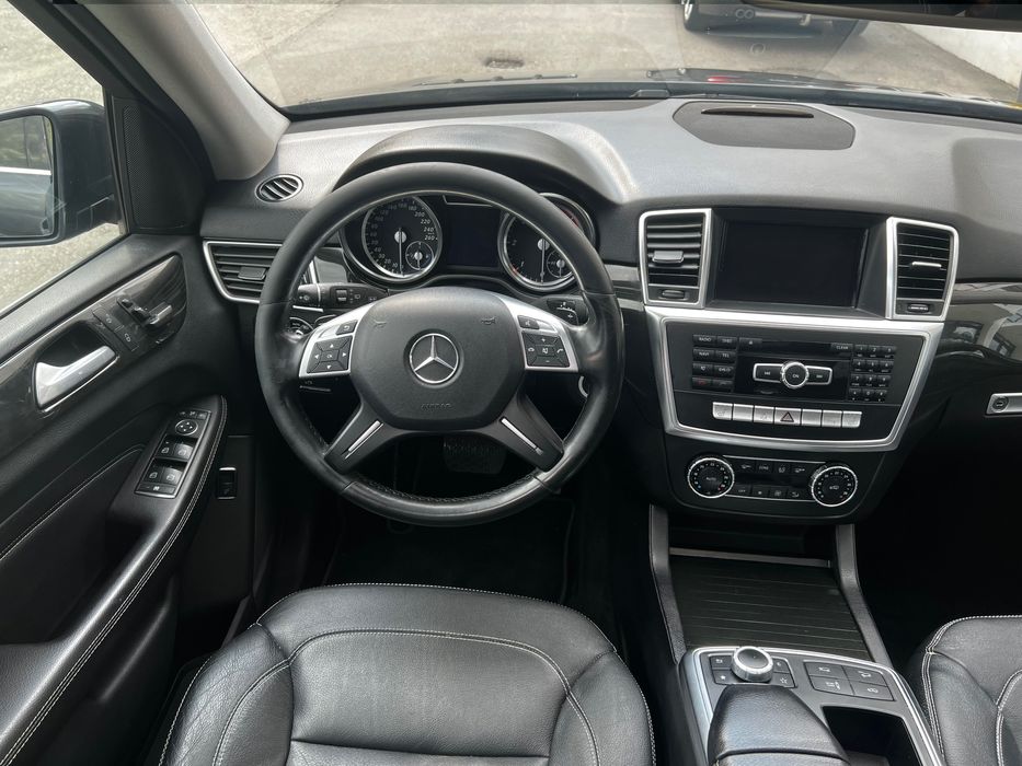 Mercedes-Benz ML 350 Bluetec