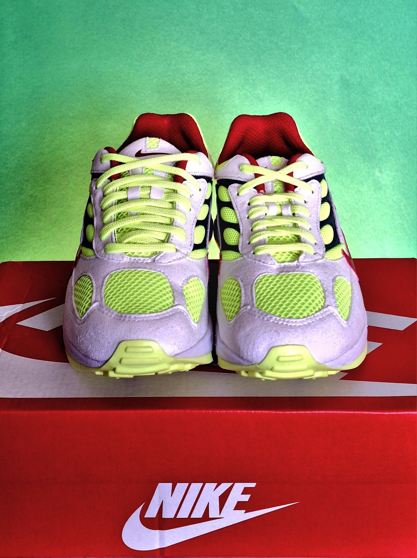 Nike Air Ghost Racer - оригинални дамски кецове