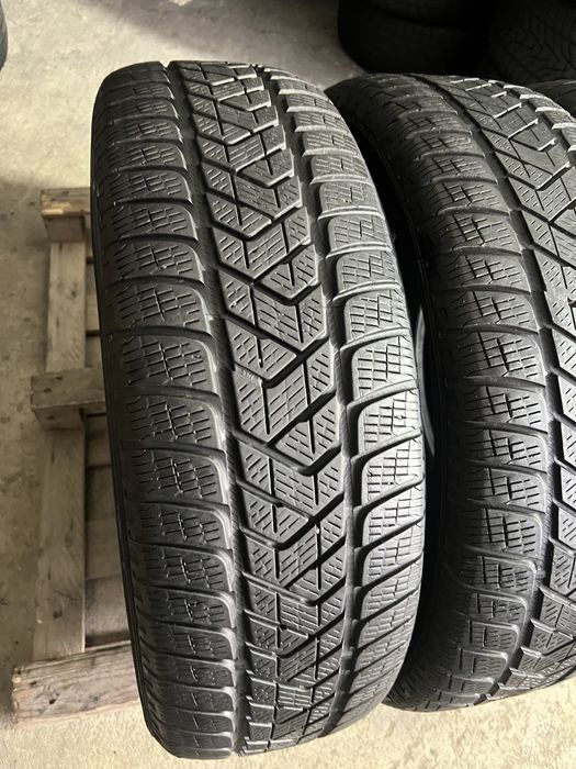 4 anvelope de iarna 215/65/17 pirelli 6-6.5 mm!