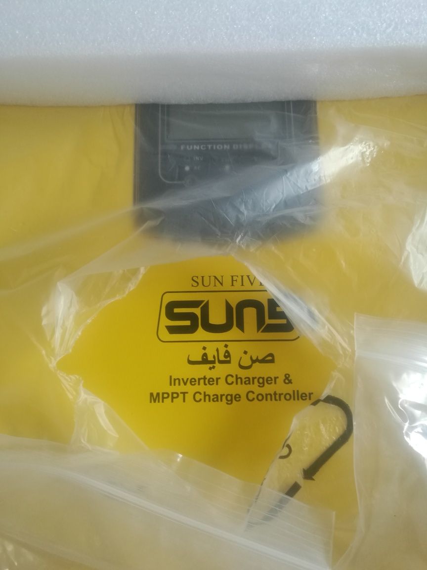Solar Inverter mppt/hybrid battery charger