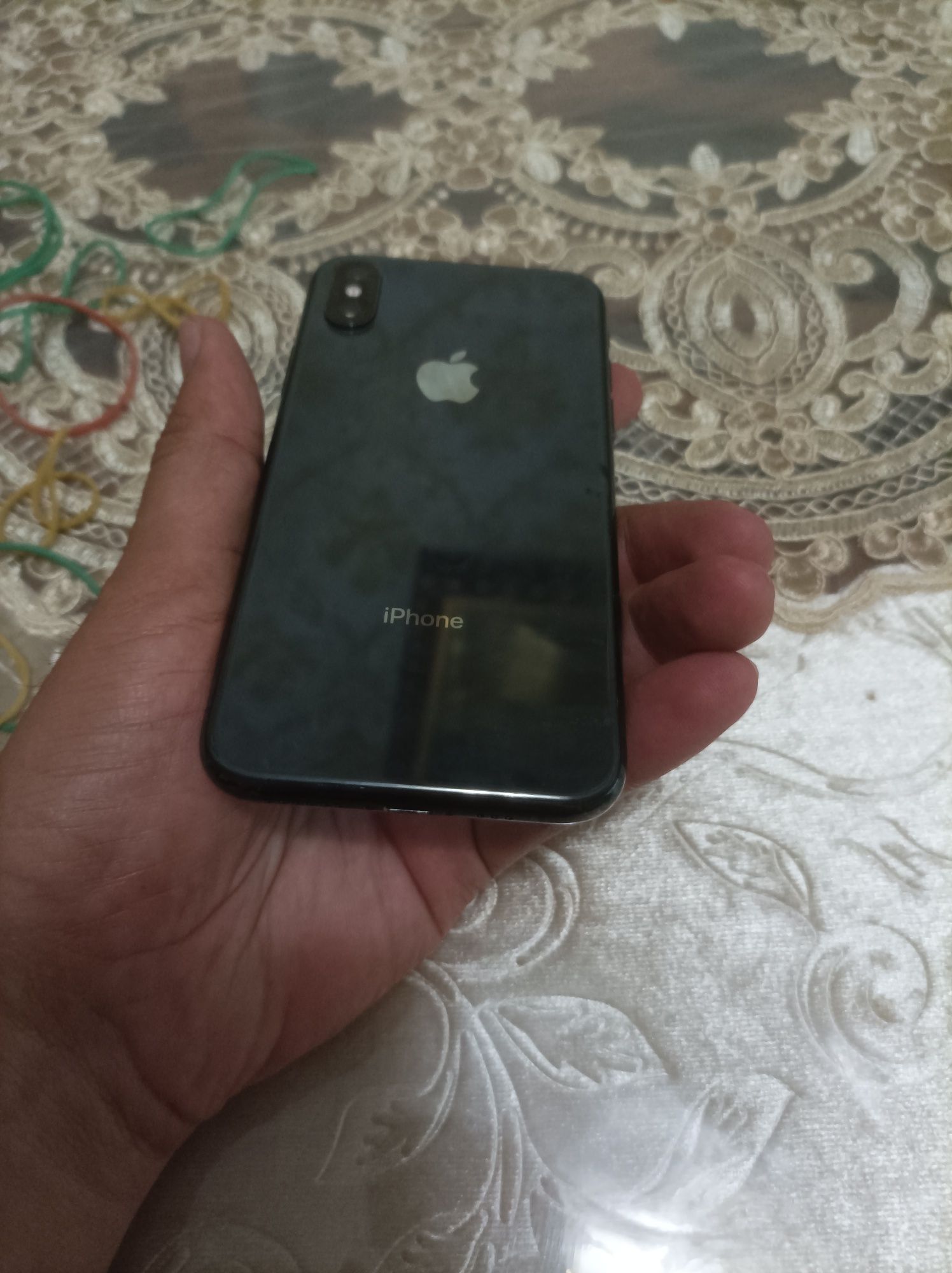 iPhone XS 64 gb hotirali Face iD ishlidi