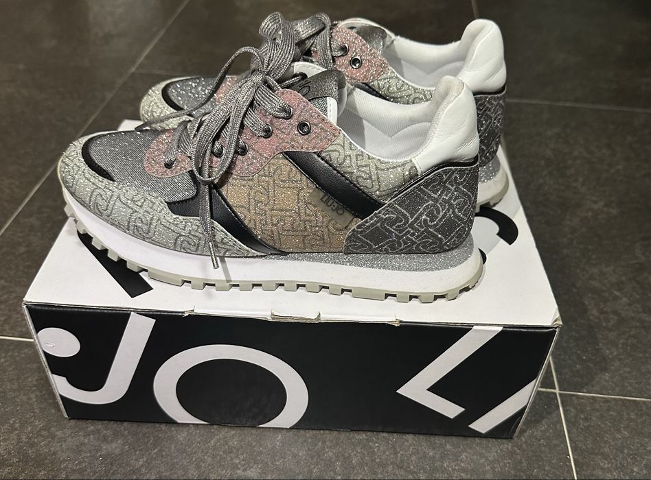 Дамски обувки Liugo