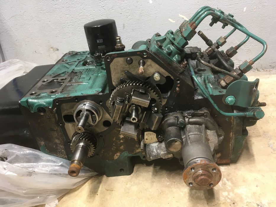 Морски двигател Volvo Penta D1-30 за части