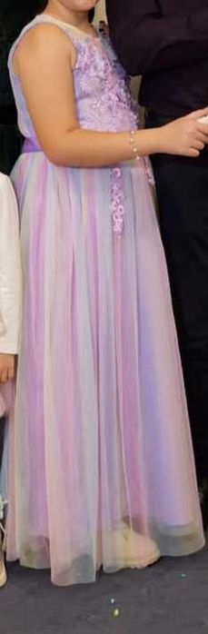 Лилава рокля размер 170