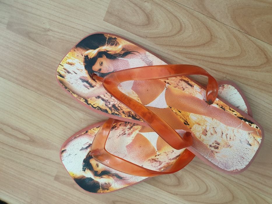 Papuci baie piscina 10 lei, marimea 40 si marimea 41 incaltaminte dama