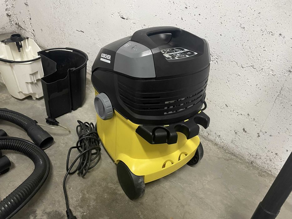 Перяща прахосмукачка KARCHER SE 5.100