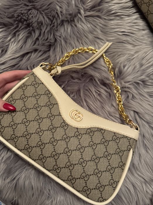 Дамски елегантни чанти