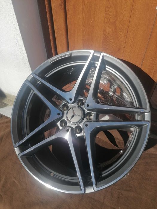Оригинални 19 джанти за Mercedes C63 AMG