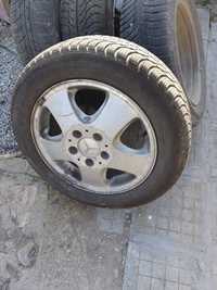 Продавам зимни гуми с алуминиеви джанти на мерцедес,5болта, разстояние