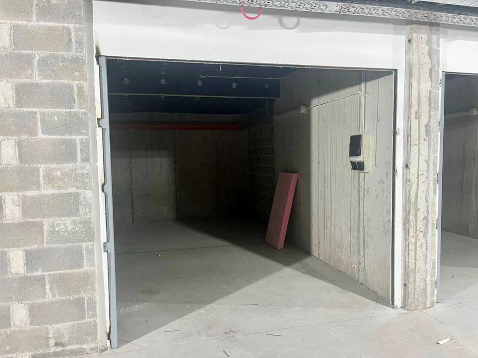 Продава се Тристаен апартамент в София, Малинова долина - 97 кв.м за 2310 €/кв.м - Снимка #11