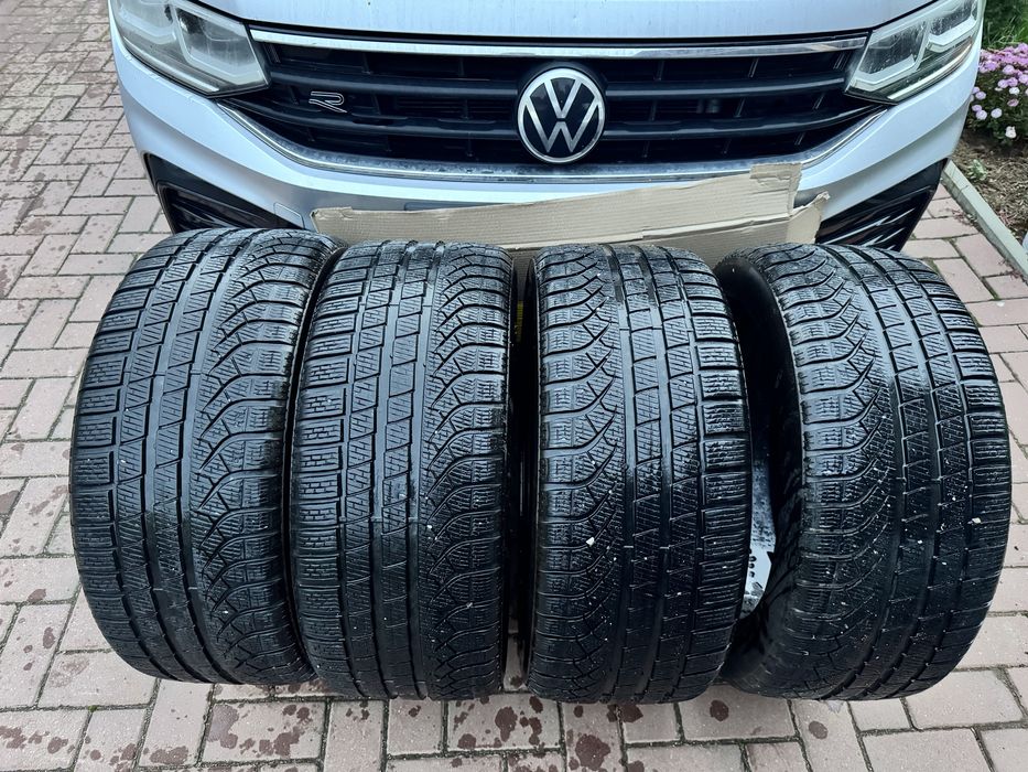 Anvelope iarna 255 45 19 Pirelli P Zero SUV