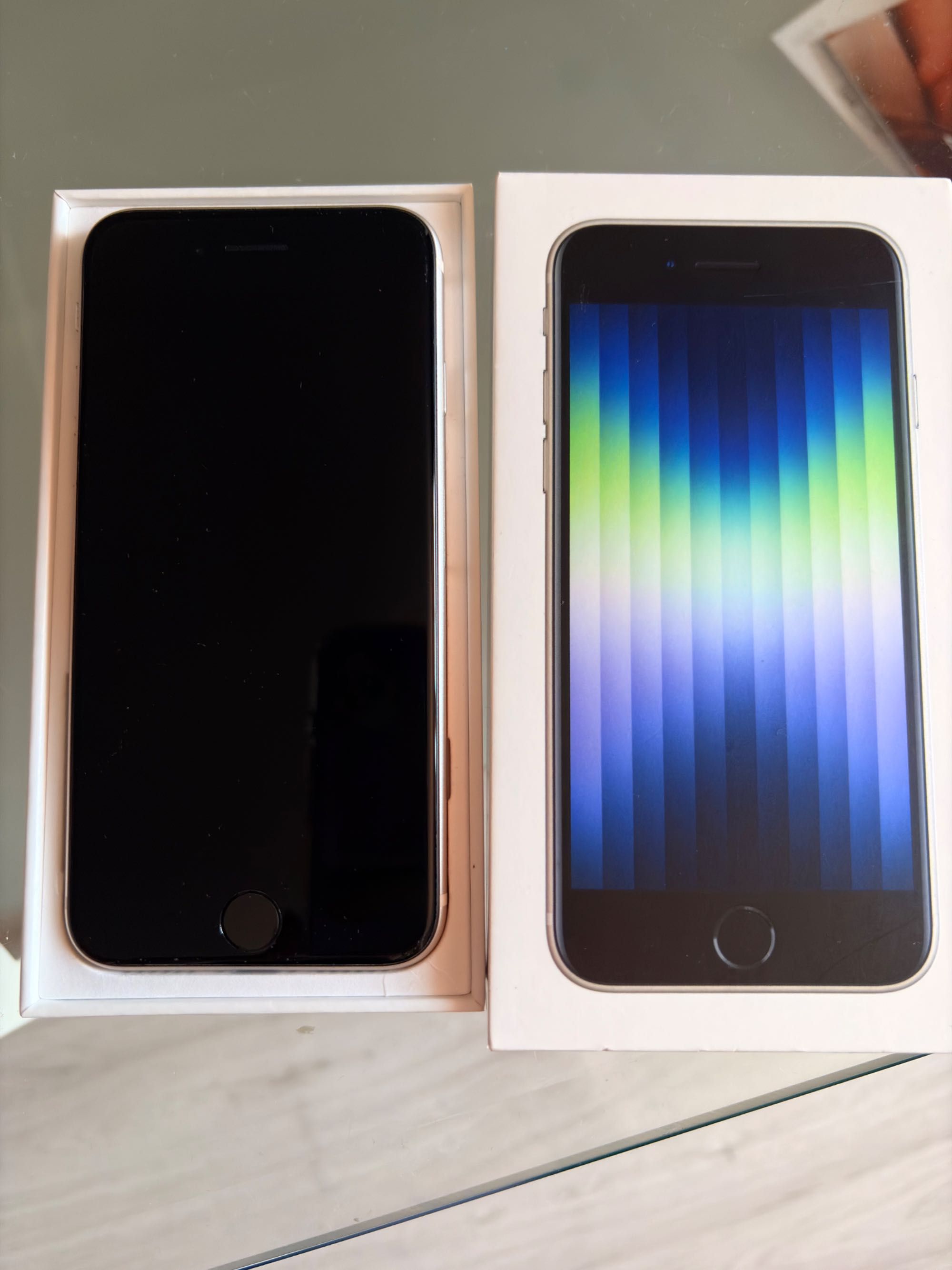iPhone SE 2022 128GB