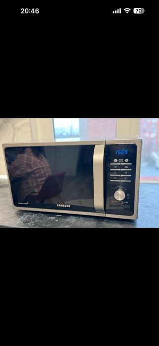 Cuptor microunde Digital Samsung MS23F301TAS 23L 800W