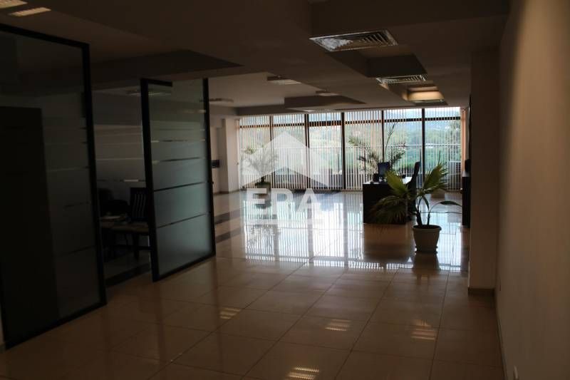 Продава се Склад в Варна, Изгрев - 126 кв.м за 1508 €/кв.м - Снимка #7
