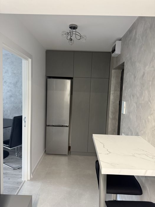 PF Inchiriez apartament in Plopilor vechi cu 2 camere, zona Platinia