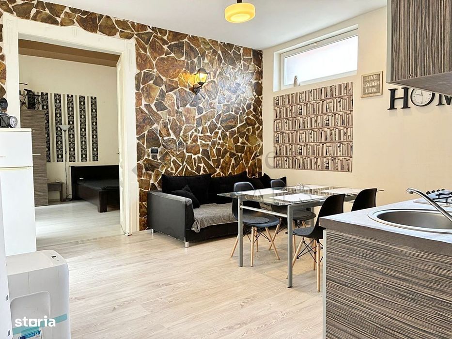 Apartament central cu 3 camere de vanzare in Oradea