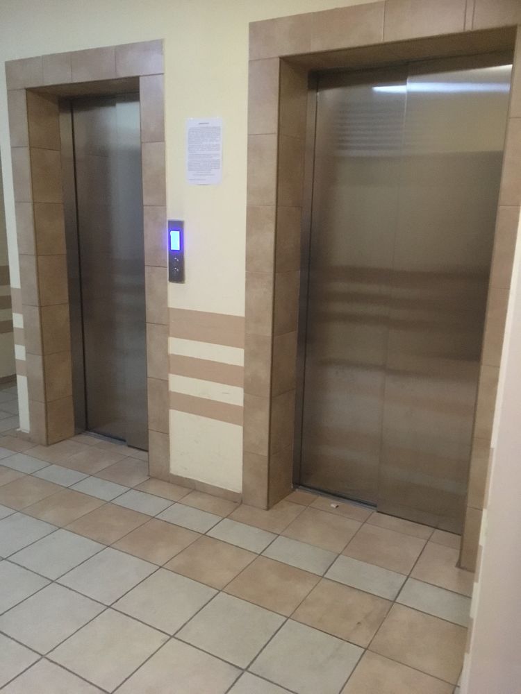 Продам квартиру 2-х комнатную 67.5кв.м.7/17 наркоз