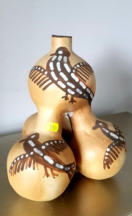 Vază veche din ceramică glazurata