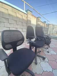 Продам офисные кресла