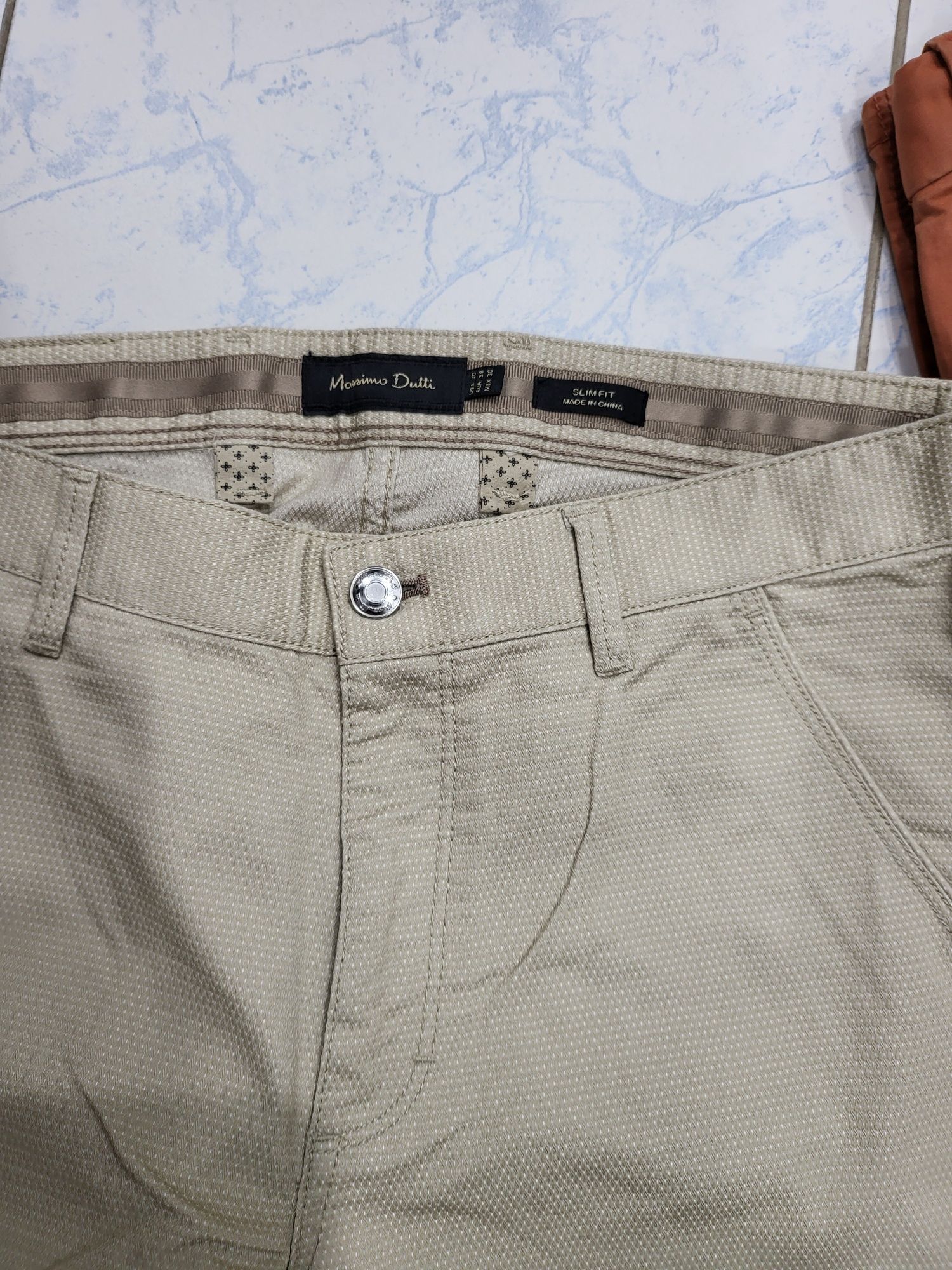 Pantaloni barbati Massimo Dutti, Mango