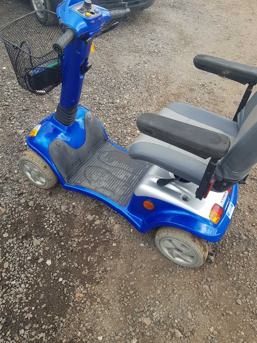 Mobiliti scuter pentru persoane cu dizabiltati
