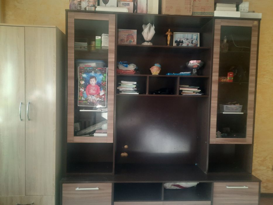 Стенка шкаф для дома