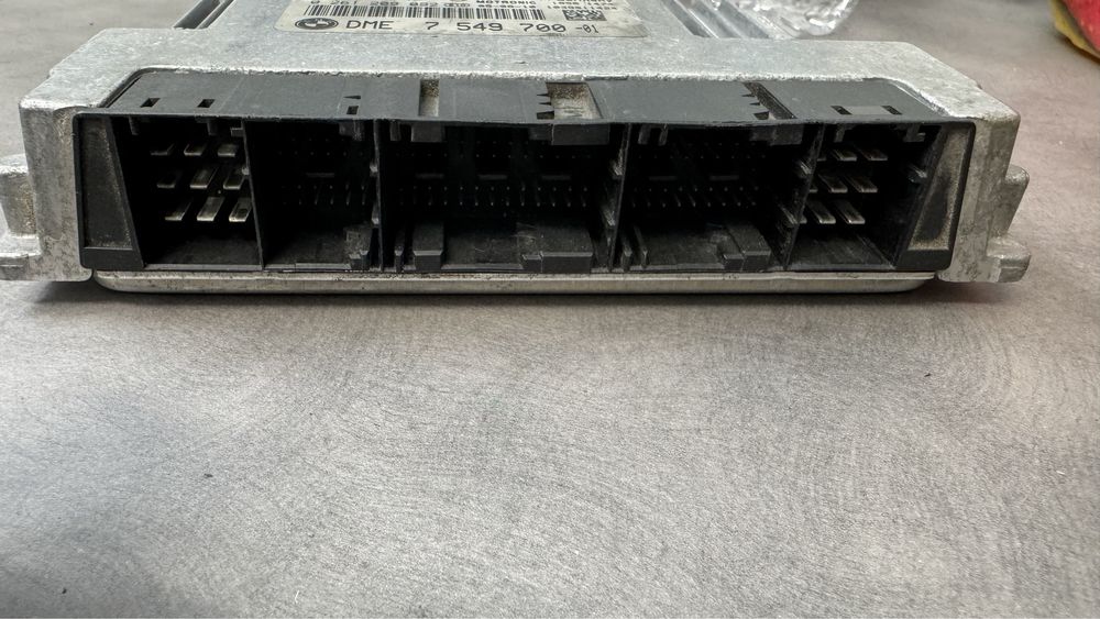 Bmw Компютър ECU за N62 v8 E60,E61,E63,E64,E65,E66