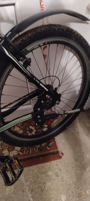 Bicicletă nouă,dau la schimb pe un telefon