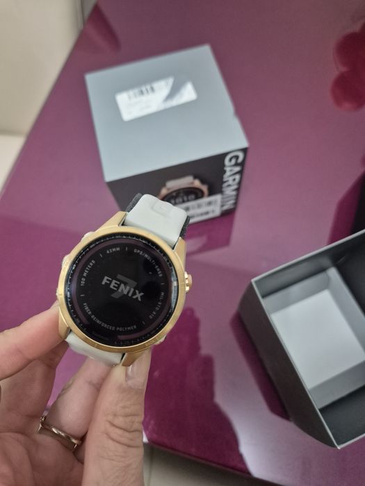 Vând garmin fenix 7s solar