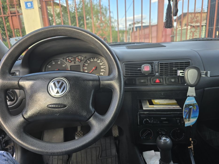 De vanzare Wolkswagen Golf 4