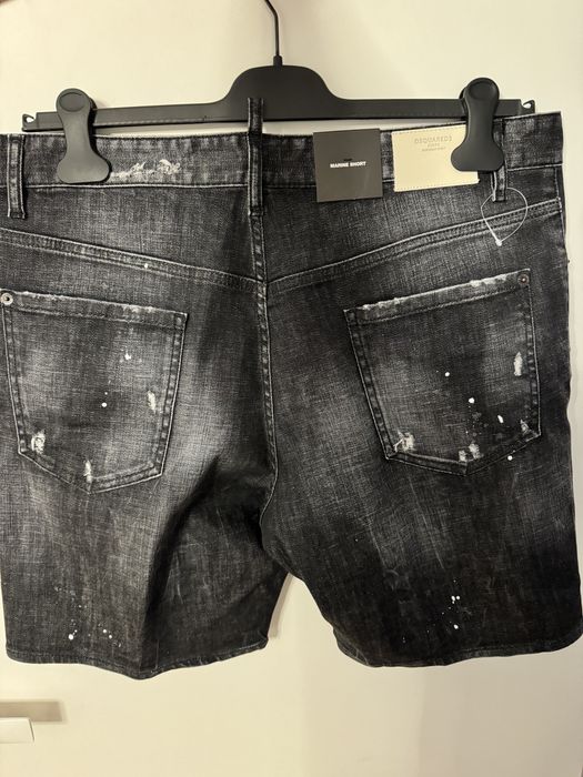 Blugi Dsquared2 scurti / shorts - 100% ORIGNALI - marimea 50