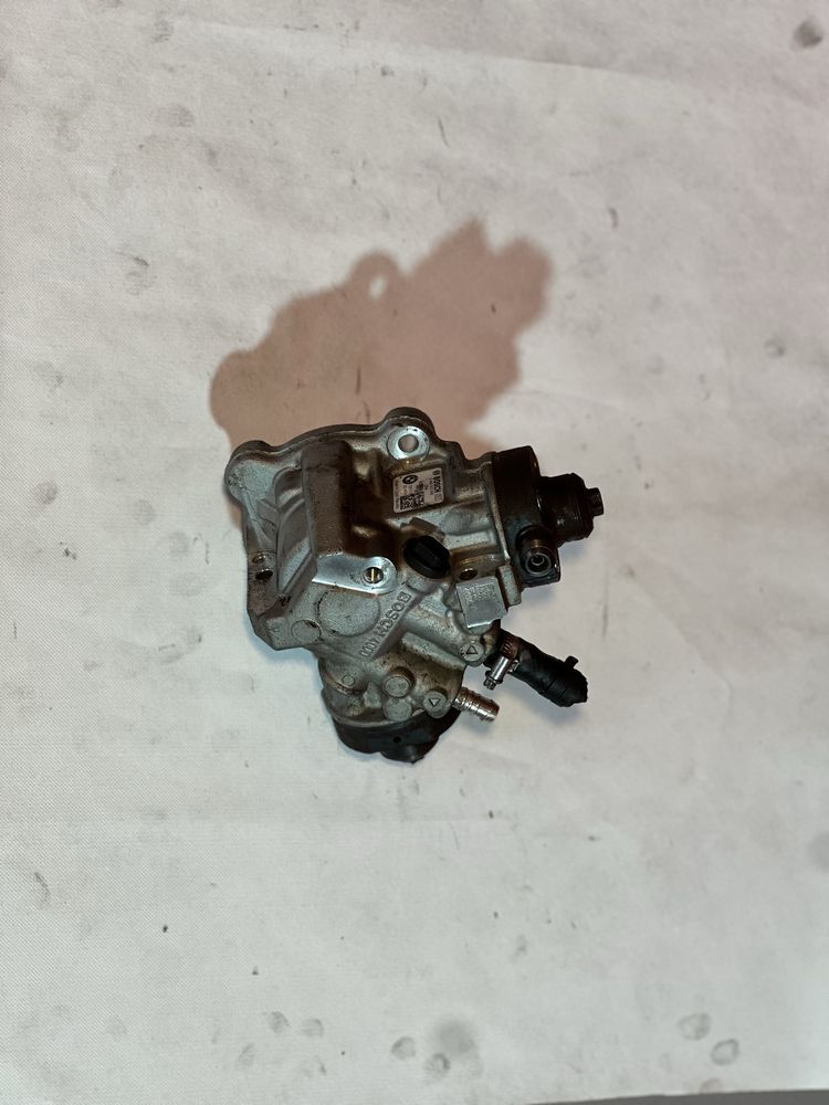 Pompa inalta presiune/injectie BMW X6 F16 5.0 N57d30c