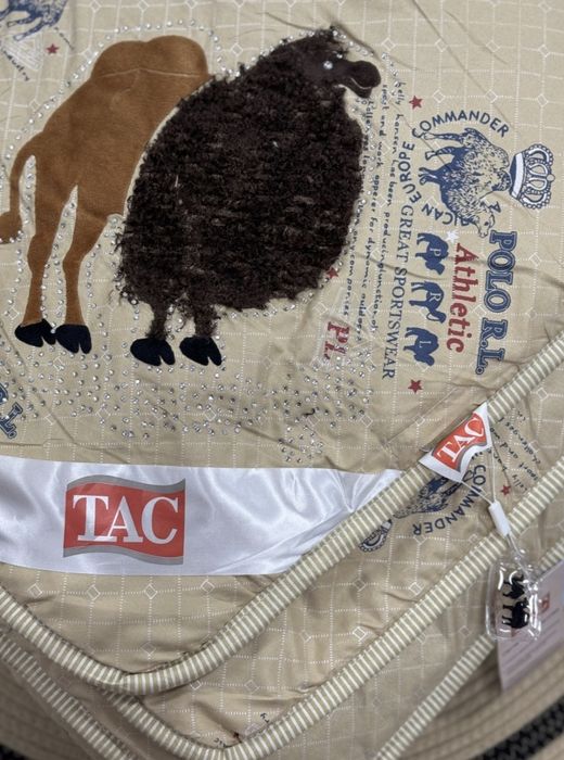 Подушки,одеяла разные