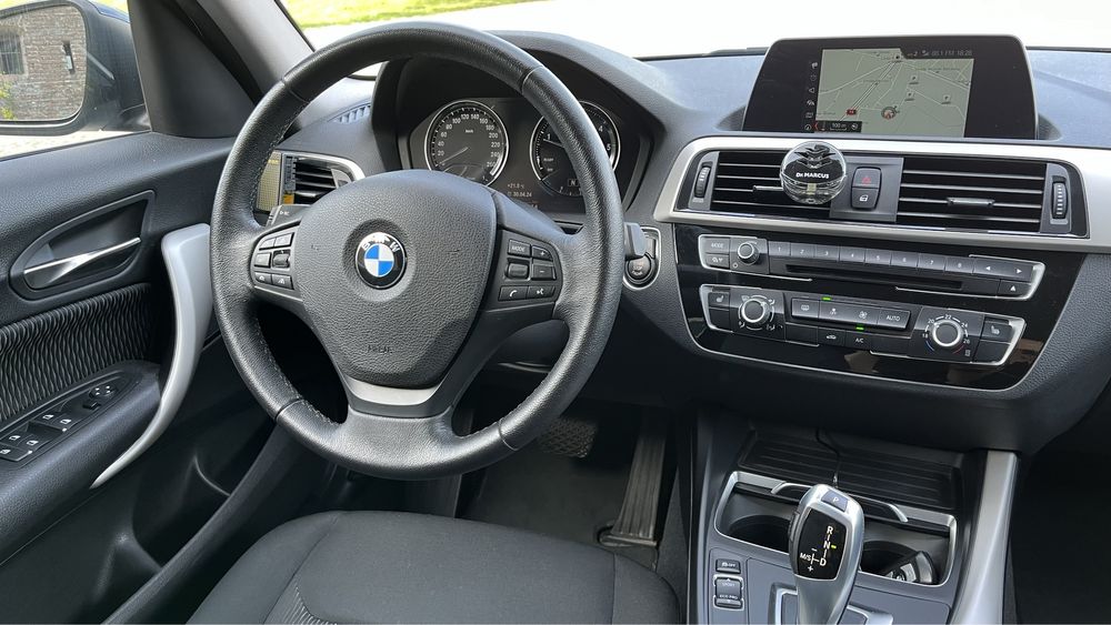 BMW Seria 1 120D An 2018 Business Packet Automat STARE PERFECTA