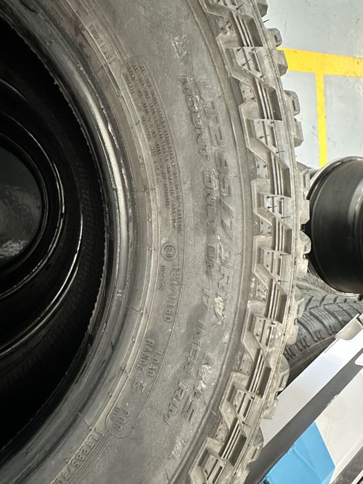 Vand anvelope cooper discover S/T 285/70R17