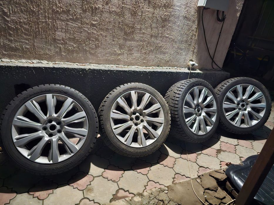 Диски с резиной , зимние