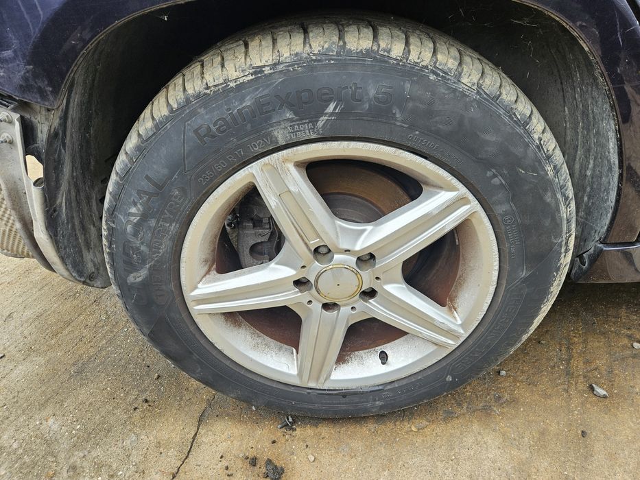 Лети джанти с гуми за GLK 235/60/17 Mercedes