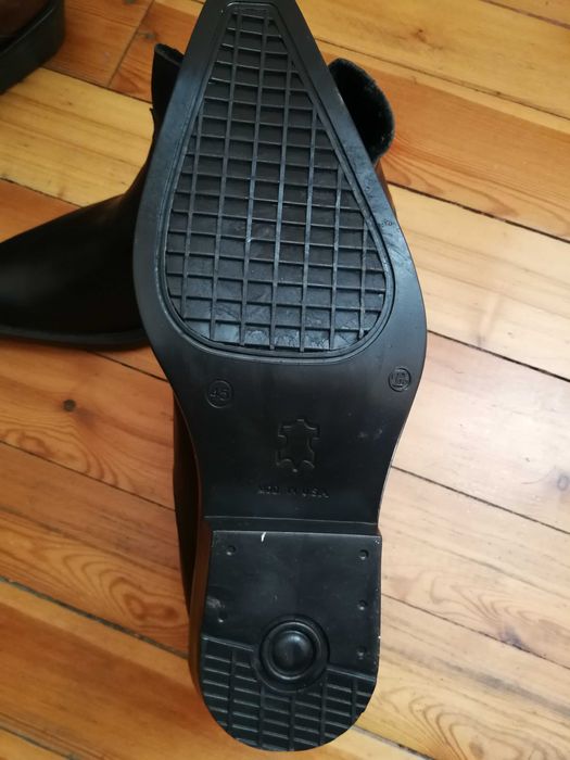 Обувки два чифта 45 номер мъжки.